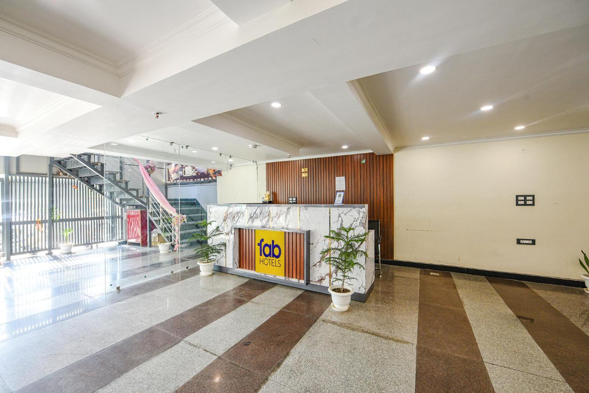 Fabhotel Prime Apple Tree Residency نيودلهي المظهر الخارجي الصورة